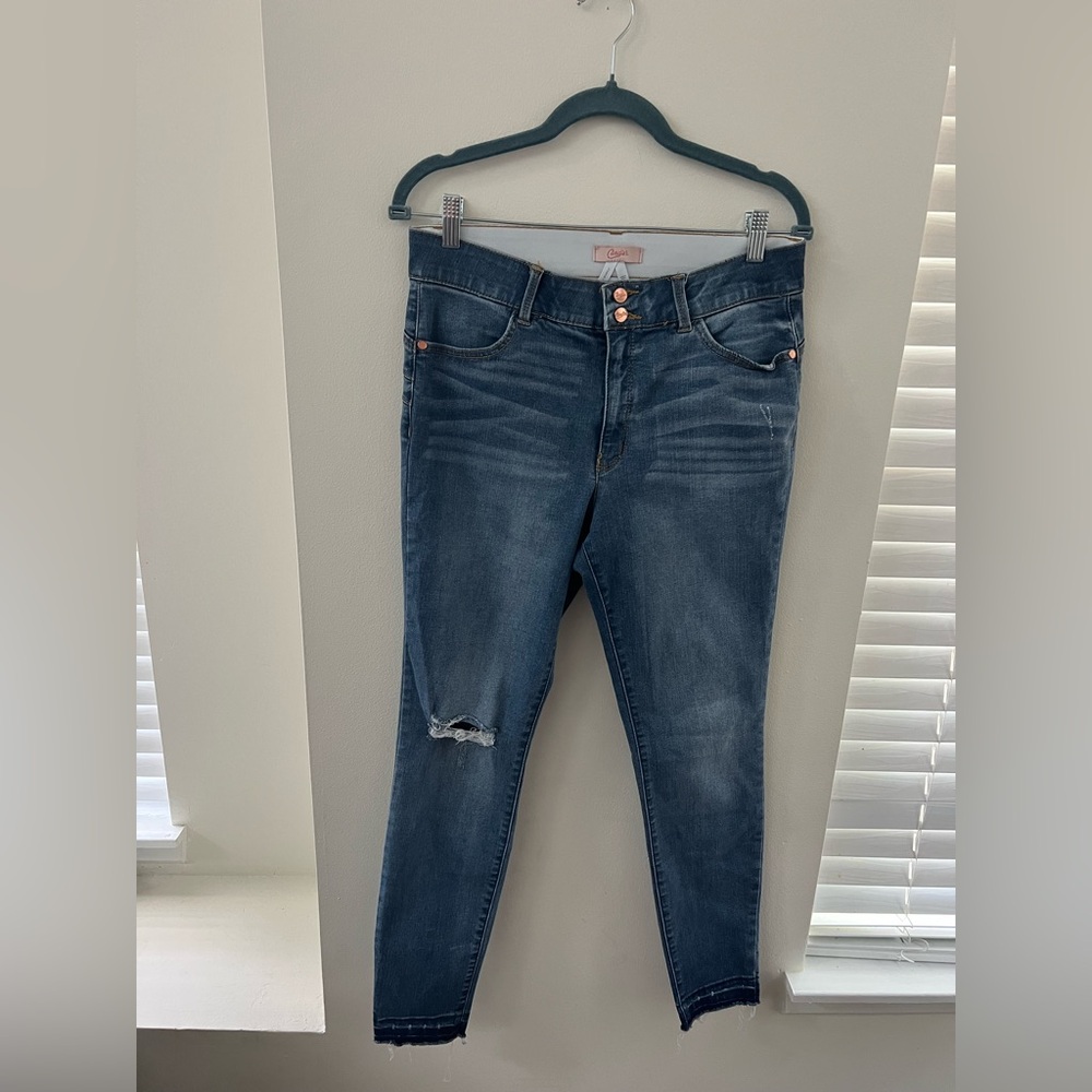 Candie's Blue Skinny Jeans Versatile and Stylish